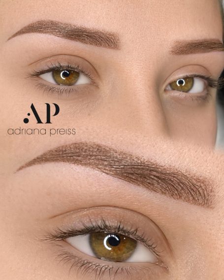 Cejas sombreadas con micropigmentación, realzando la forma natural y el contorno del rostro para un acabado elegante y definido. Cejas sombreadas con micropigmentación, realzando la forma natural y el contorno del rostro para un acabado elegante y definido.